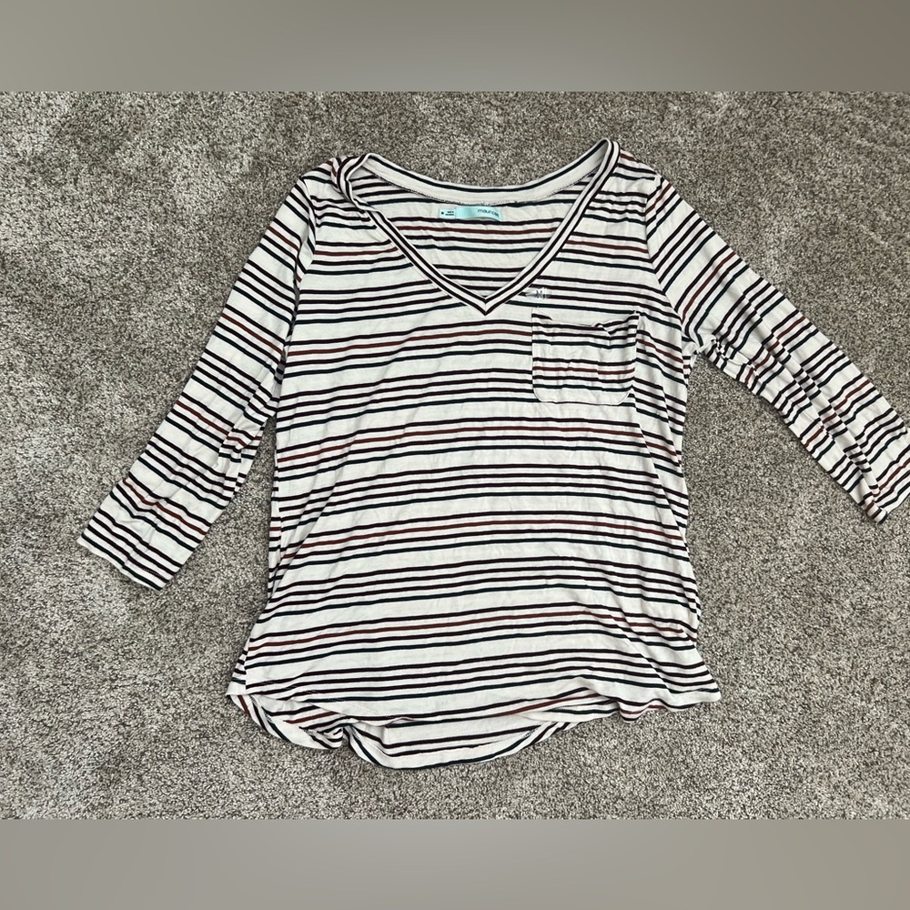 COPY - worn once • women's medium maurices top